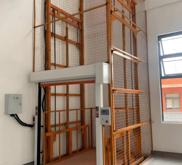 来宾升降货梯是特种设备码